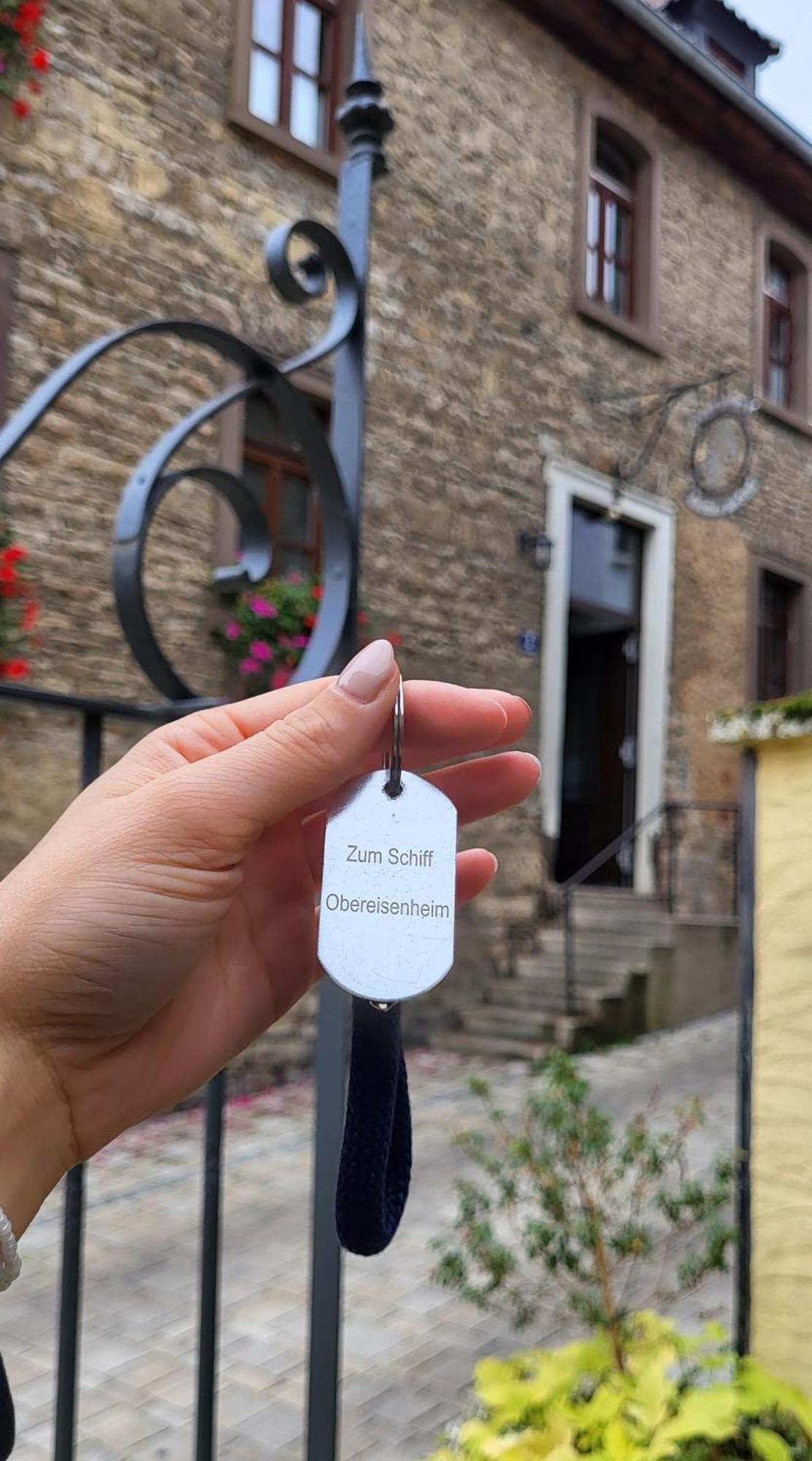 Gasthof Zum Schiff Obereisenheim Exterior foto